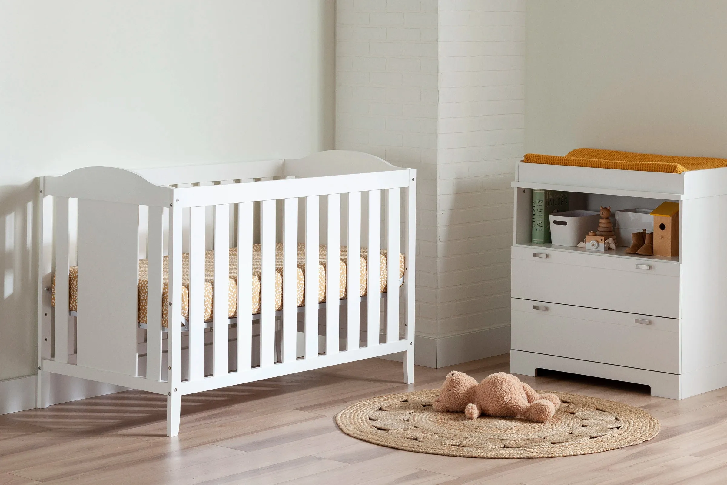 3-in-1 Convertible Crib - Reevo