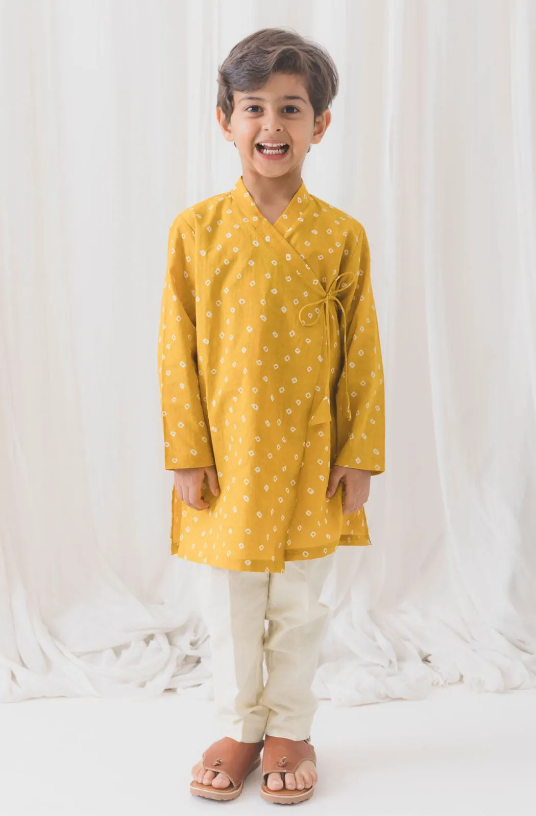 Boys Babu Moshai Bandhani Kurta Pyjama Set -Yellow