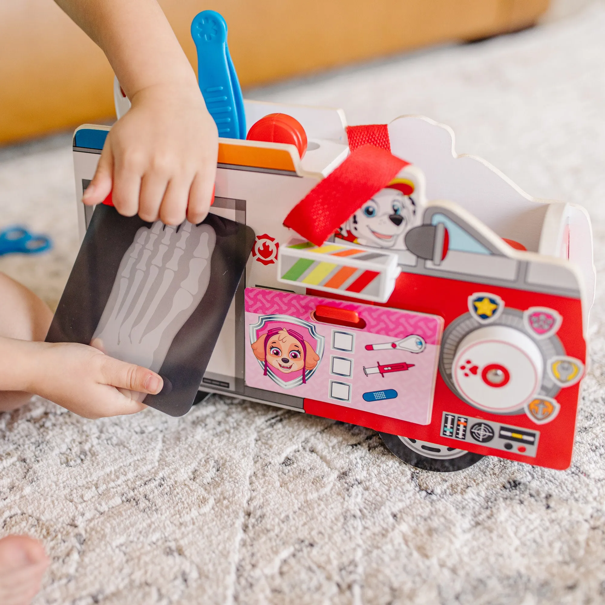 PAW Patrol Marshall's Wooden Rescue Caddy